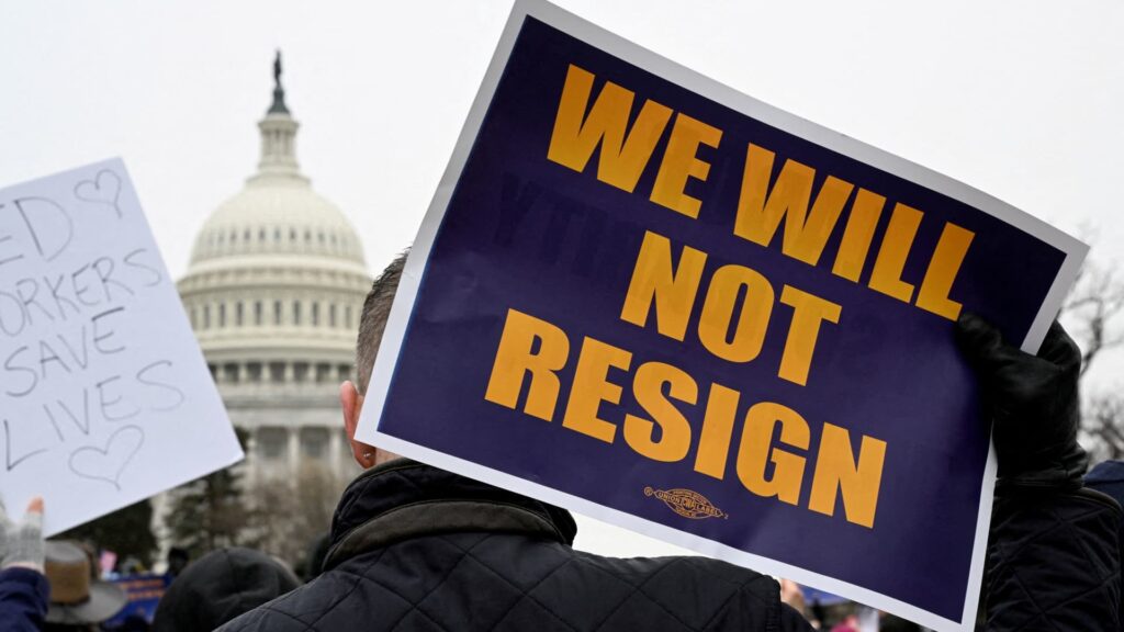 Federal work disrupts the retirement image of workers, including black