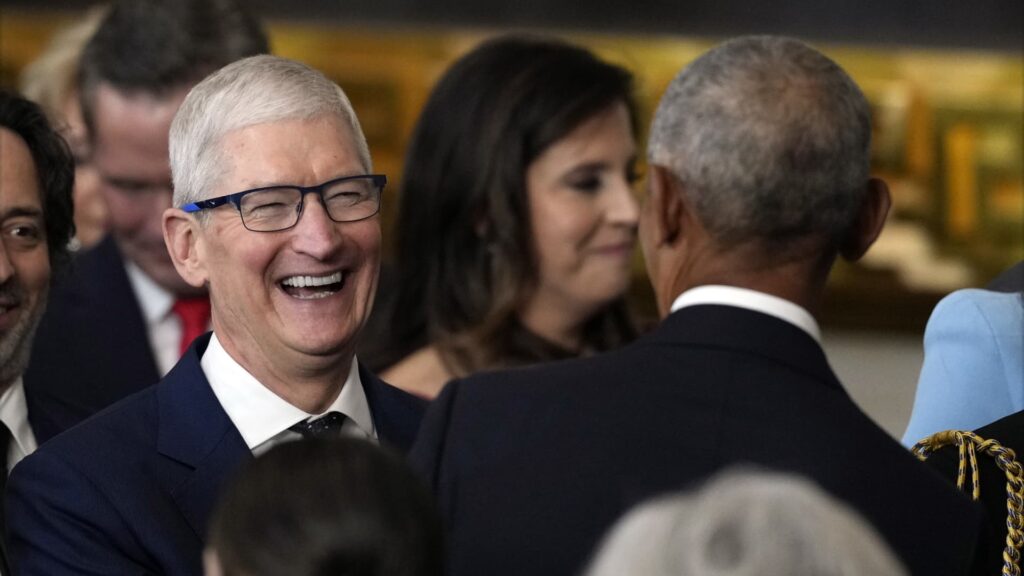 Apple (aapl) revenue report q2 2025