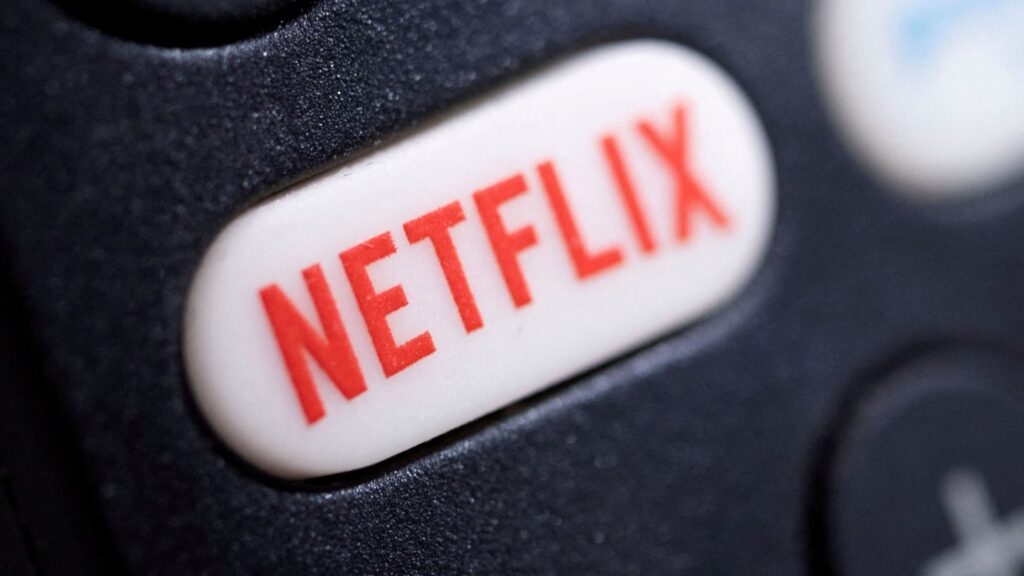 The largest move stocks are: hhh, sun, nflx