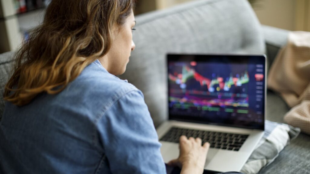 Where tcw cios are seeing the best income opportunities right