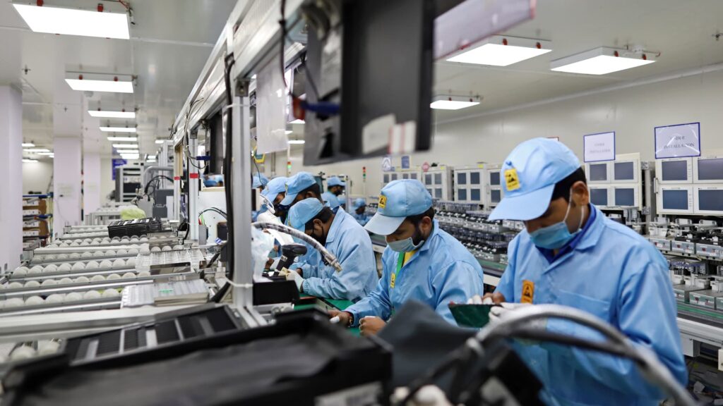 Indian smartphones exceed china's shipping to the us