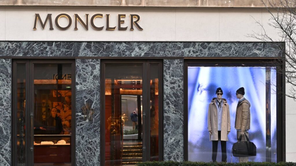 Monkler could raise tariff prices and postpone store openings if