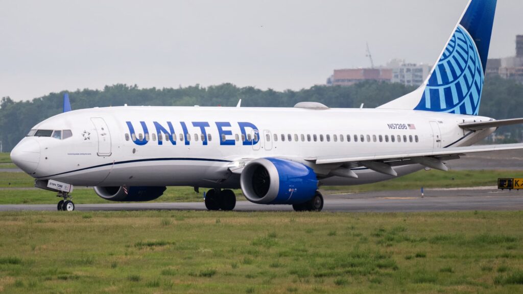 Stocks that make the biggest moves outside of business hours: