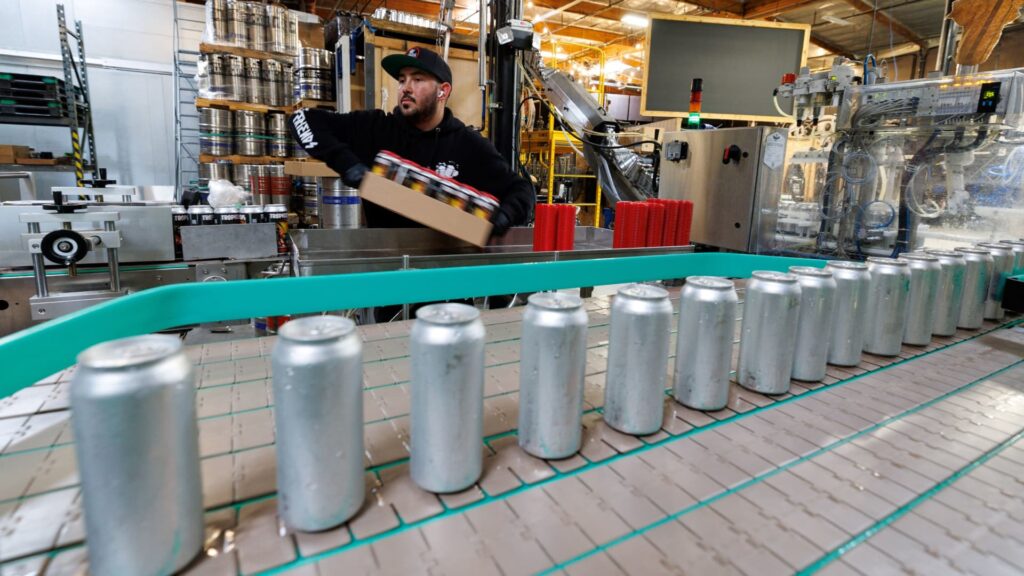 Trump's aluminum tariff is unintentionally gushing out the green recycling