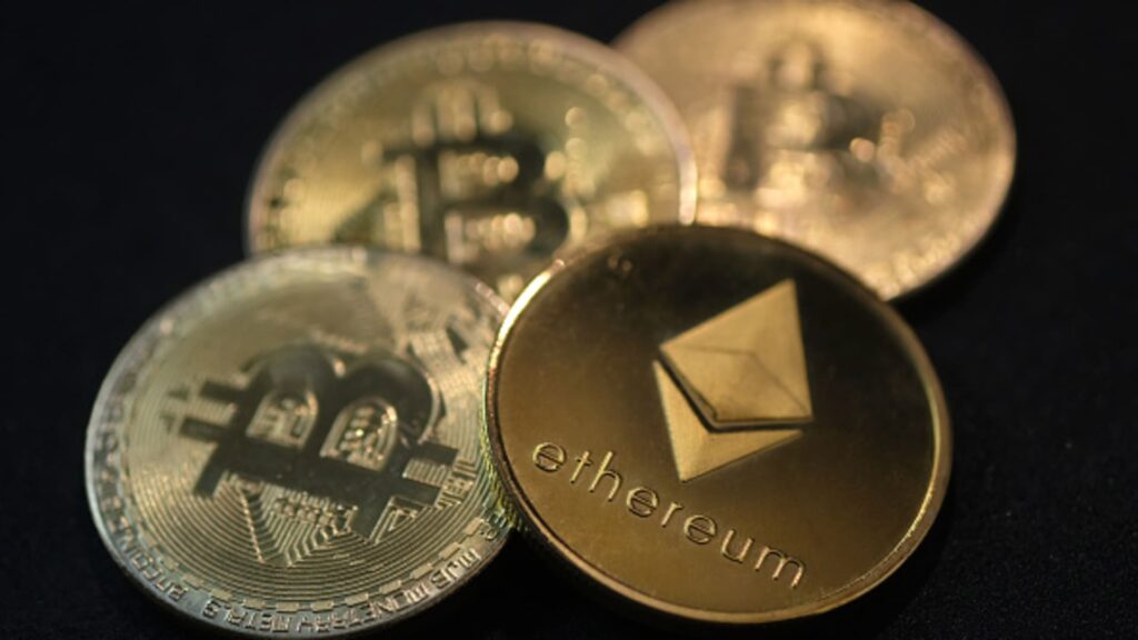 Bitcoin touches records, and ether is almost new before rolling
