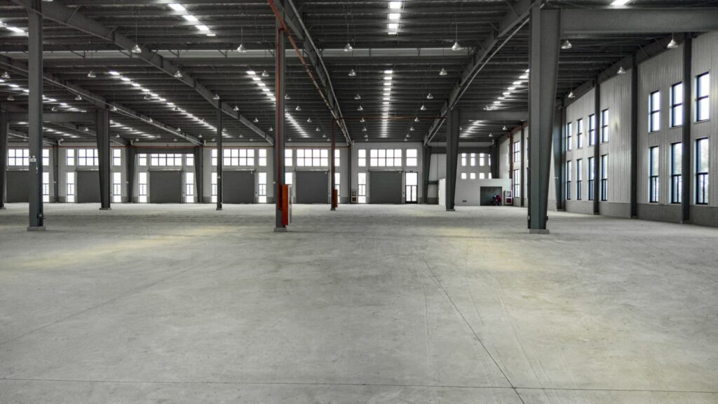 Demand for industrial spaces falls for the first time in
