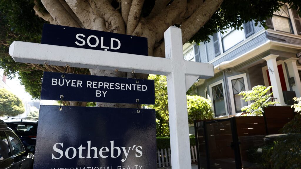 Investors account for the highest percentage of buyers in the