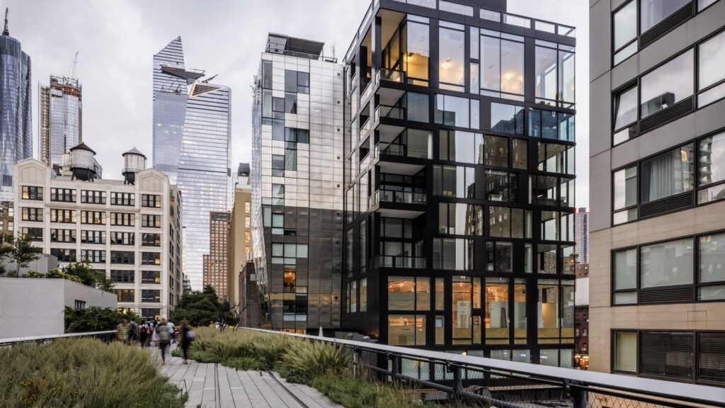 One in three Manhattan condo owners lost money when selling last year One in three manhattan condo owners lost money when selling