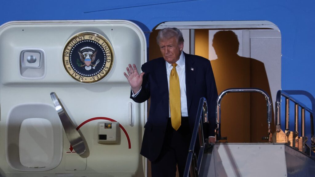 President Trump expects to lower fentanyl-related tariffs on China, discusses ‘farmers’ President trump expects to lower fentanyl related tariffs on china, discusses