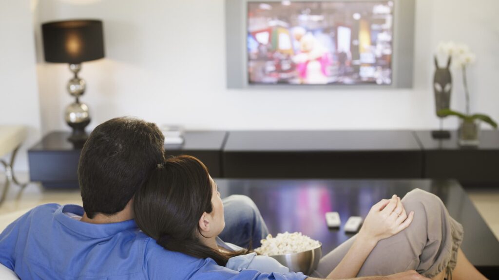 Spanish language audience is growing even as tv viewership is