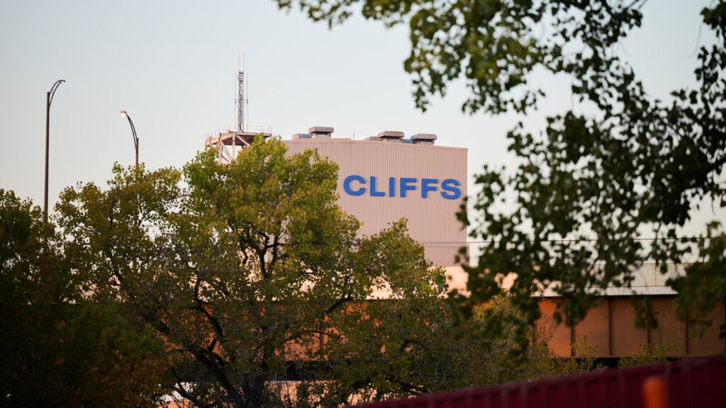 Stocks with the biggest moves pre market: clf, lbrt, holx