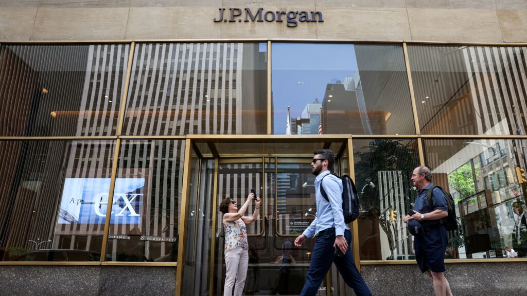 Stocks with the biggest moves pre market: jpm, gs, gm, uuuu
