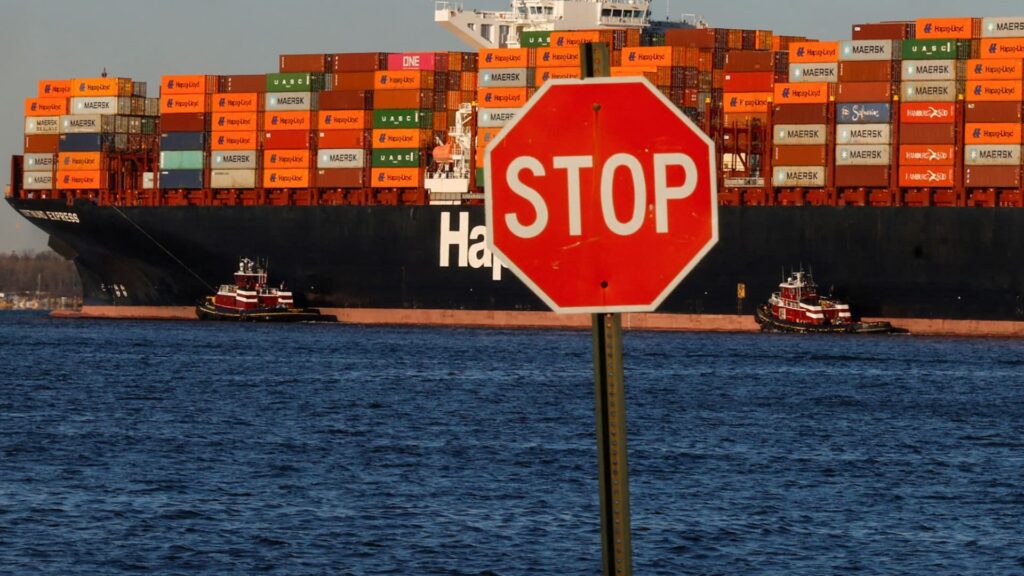 The wto hikes the 2025 world trade forecast. the expected